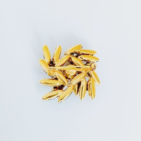 Beautiful Vintage Rhinestone Brooch - Picture 3 of 11